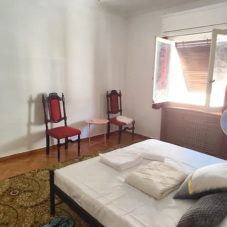雅典市电影舒适酒店公寓 Homestay